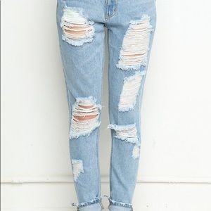 Brandy Melville Boyfriend Jeans